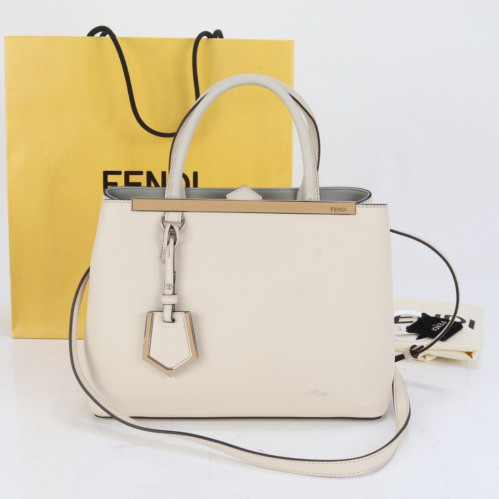 ✨美品✨フェンディ ハンドバッグ 2way プチトゥージュール レザー グレー 楽天市場】【超美品】 フェンディ トゥジュール プチ レザー