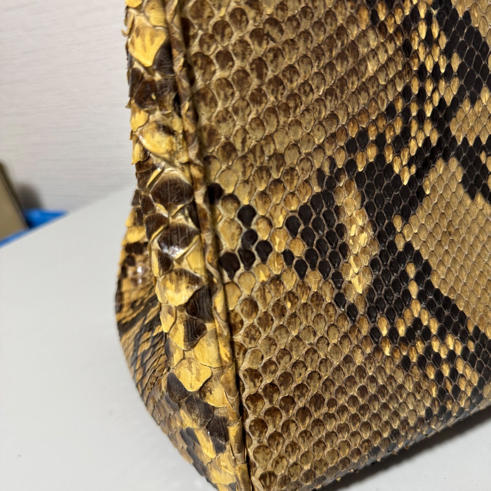 JRA パイソンレザー ハンドバッグ ブラウン系 バーキン型 カデナ付き 鍵 レディース レザー Yahoo!オークション -「バーキン風 バッグ」の落札相場・落札価格