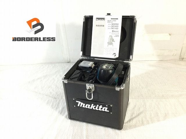 比較的 makita マキタ 10.8V 自動追尾 屋外 屋内兼用 墨出し器 SK211GD バッテリー2個 4.0Ah 充電器 受光器 ケース付 108499