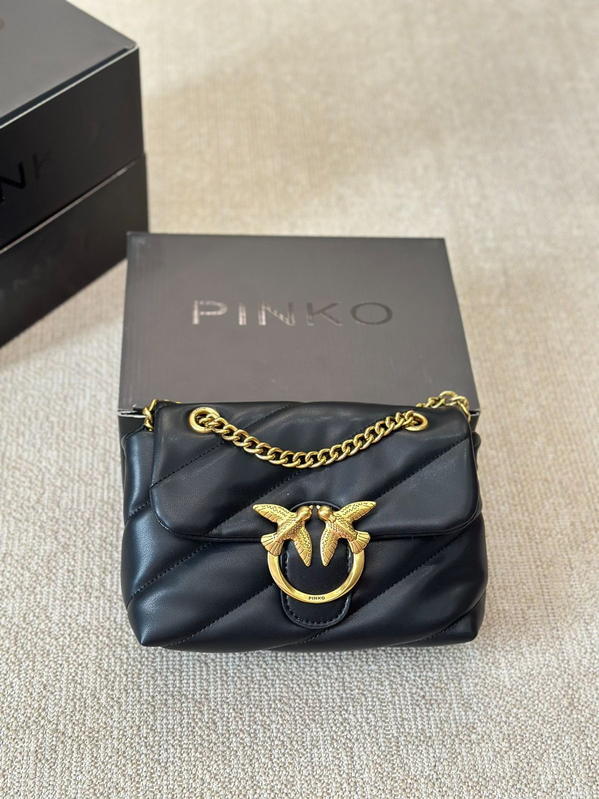 PINKO クラシック