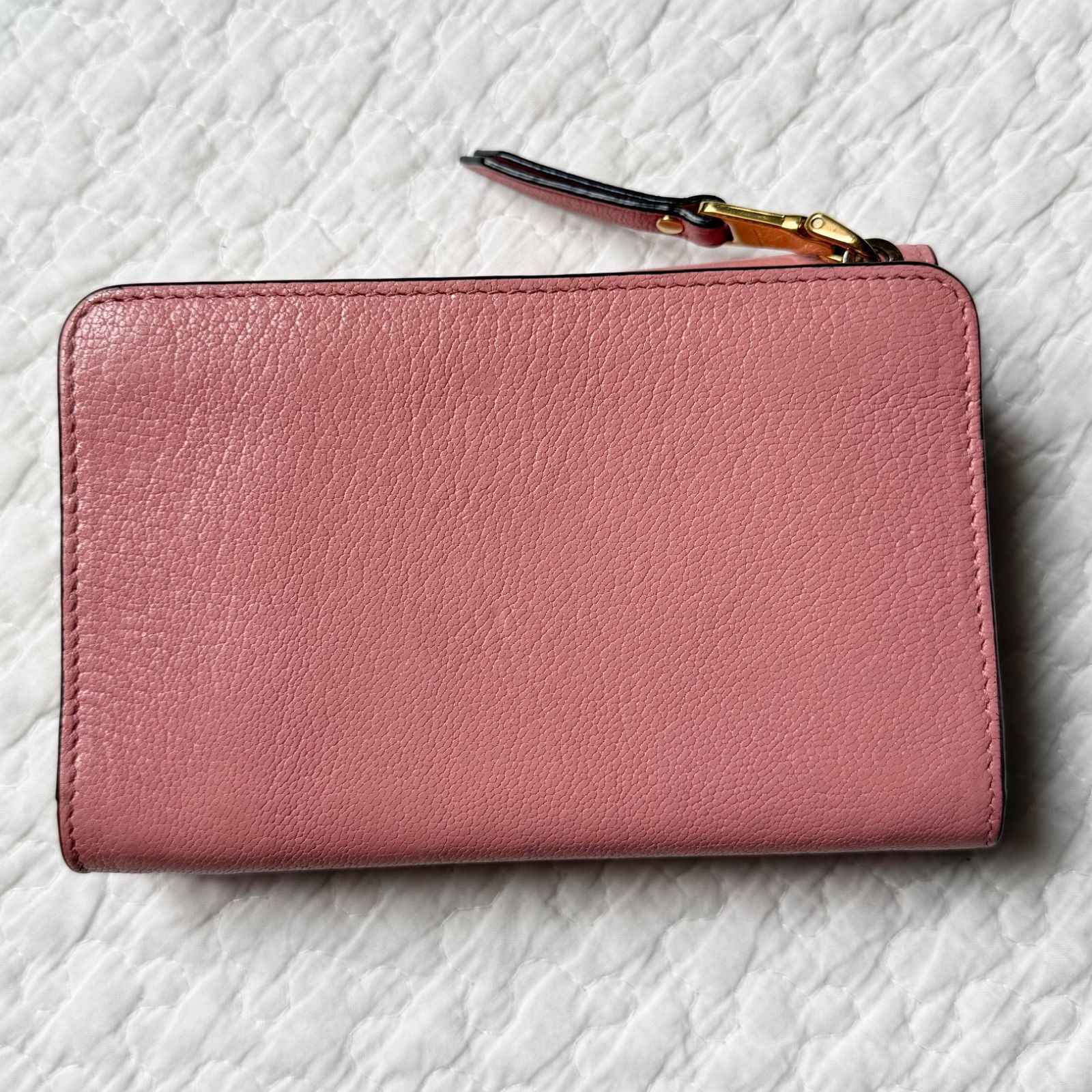 美品 MIU MIU ミュウミュウ 三つ折り財布 マドラスレザー L字