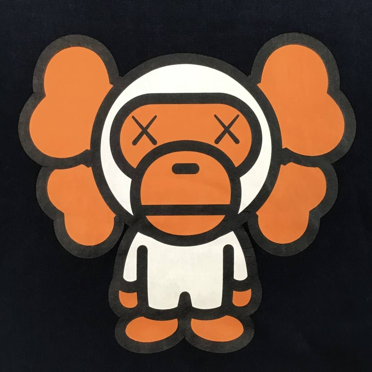 ☆激レア☆ BAPE × KAWS MILO プルオーバー パーカー Mサイズ a