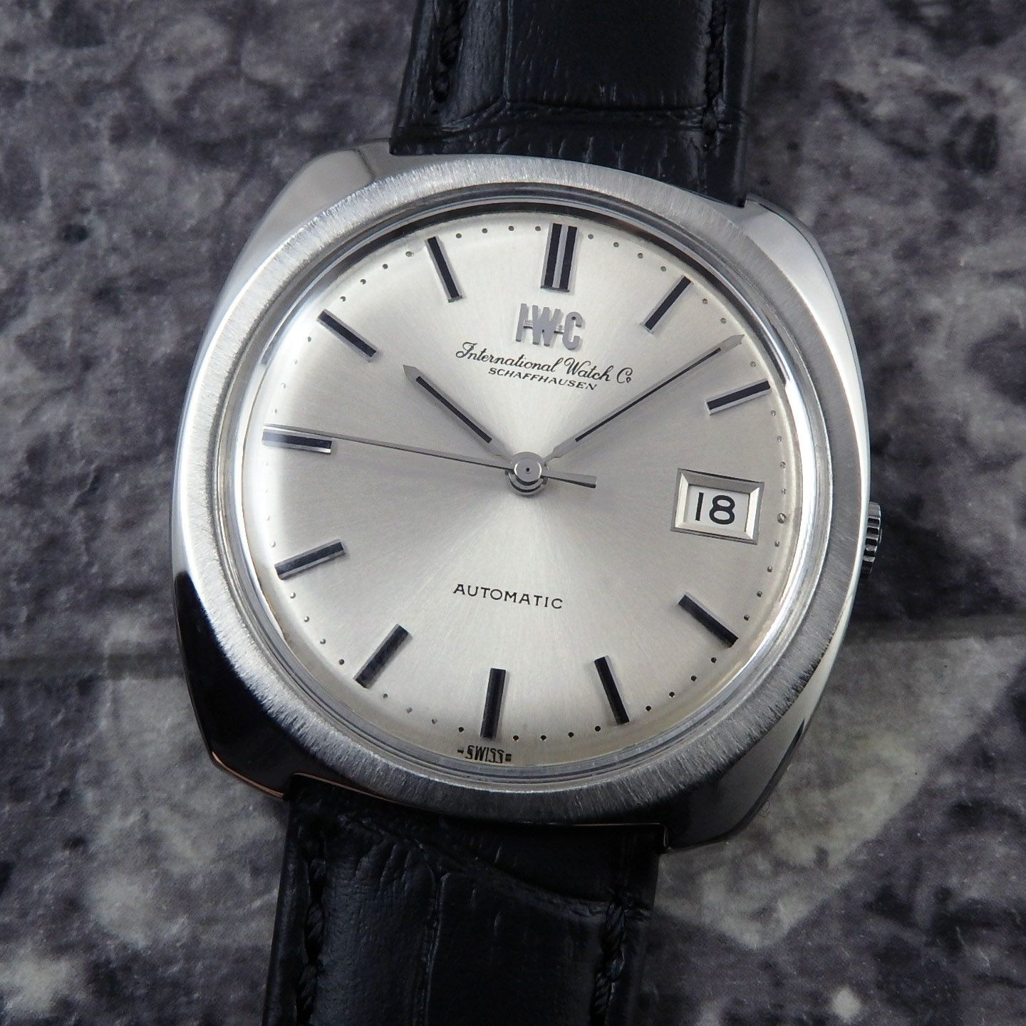 IWC クッションケース 1968年製 - 時計