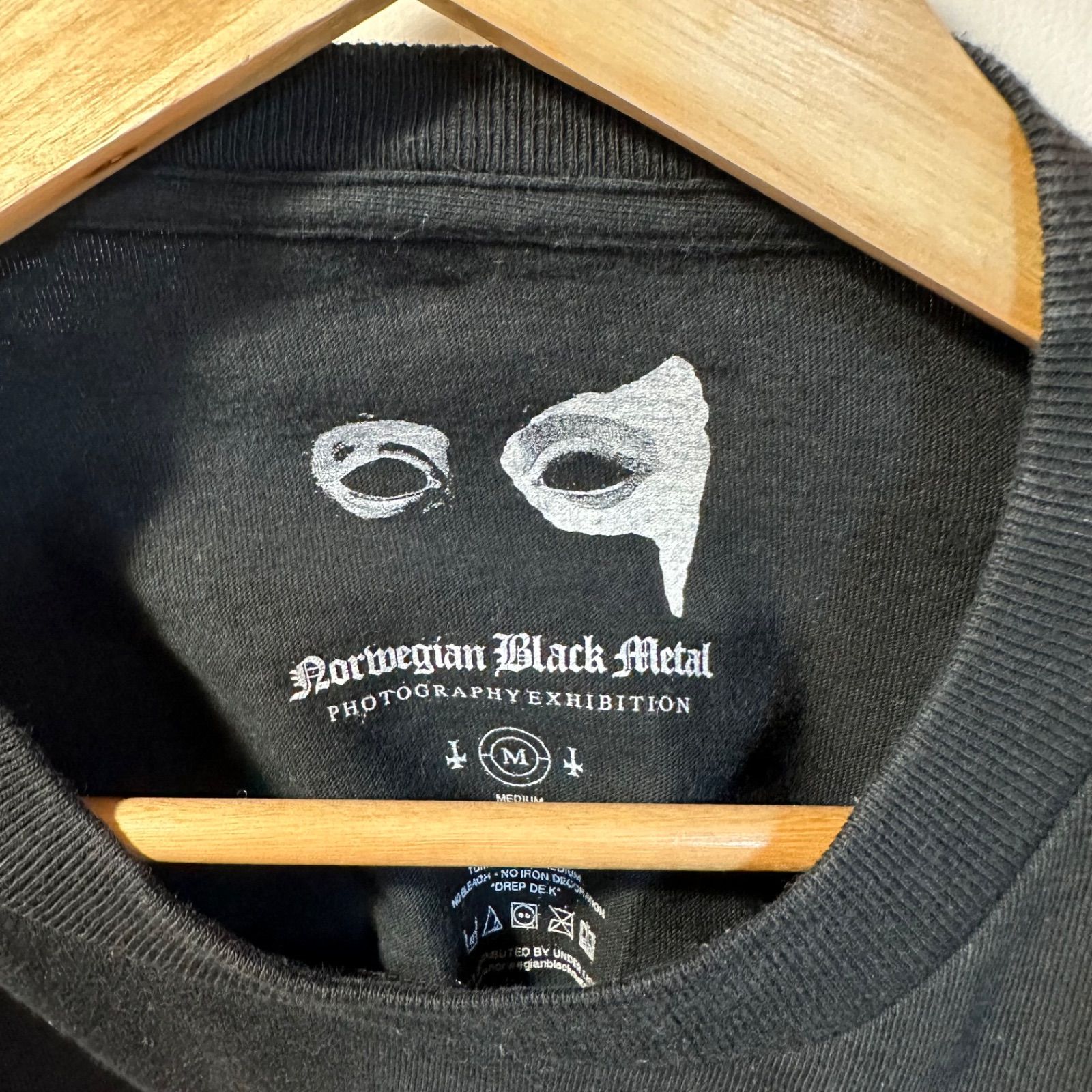 Norwegian black metal exhibition Tシャツ M ブラックメタル 写真展 - メルカリ