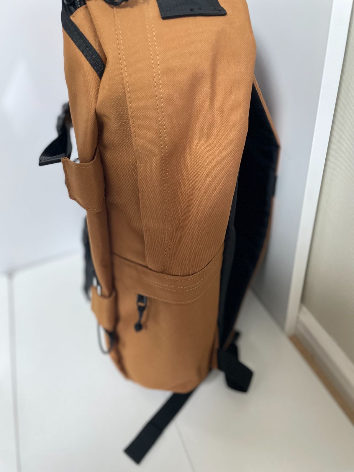 カーハート リュック Carhartt WIP KICKFLIP BACKPACK キックフリップ バックパック B4 A4 メンズ レディース ブラウン