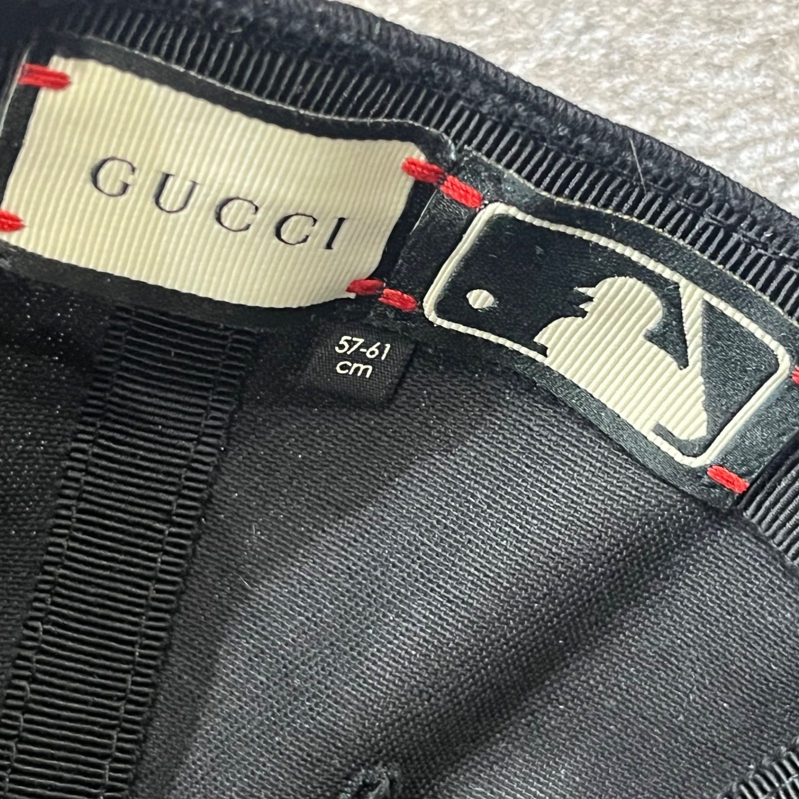 国内正規 GUCCI NEW ERA MLB NY YANKEES バタフライ 刺繍 キャップ