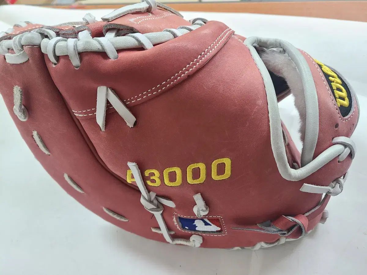 Wilson A3000 MLB 硬式グローブ ブラウン ウィルソン 【公式通販】