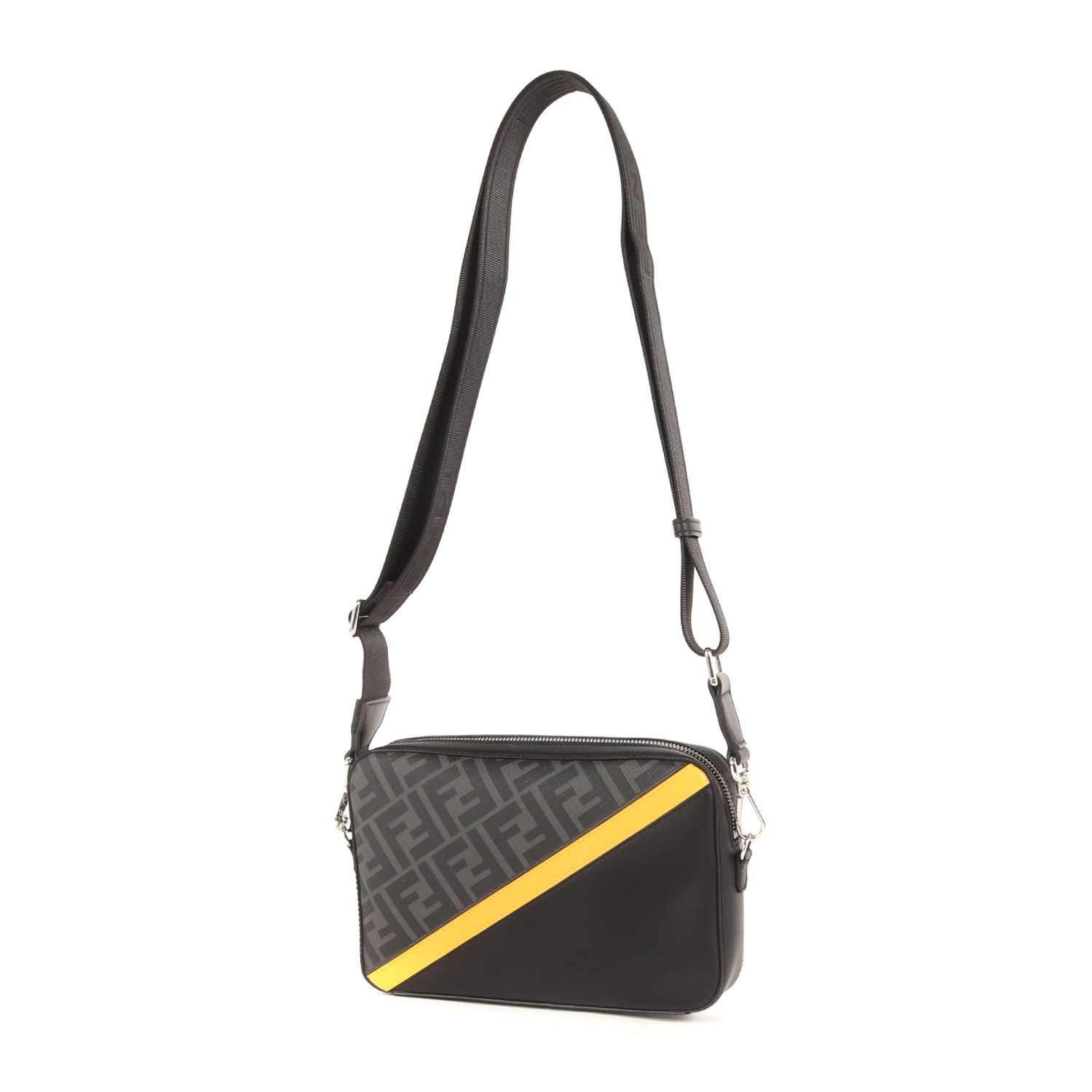 FENDI◆フェンディ ダイアゴナル カメラケース FENDI - フェンディ FENDI ダイアゴナル カメラケース ズッカ