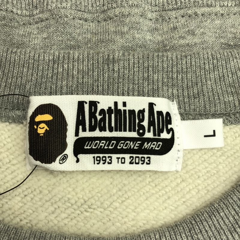 A Bathing Ape スウェット Lサイズ グレー BAPE BY A BATHING APE(ベイプバイアベイジングエイプ) クルー