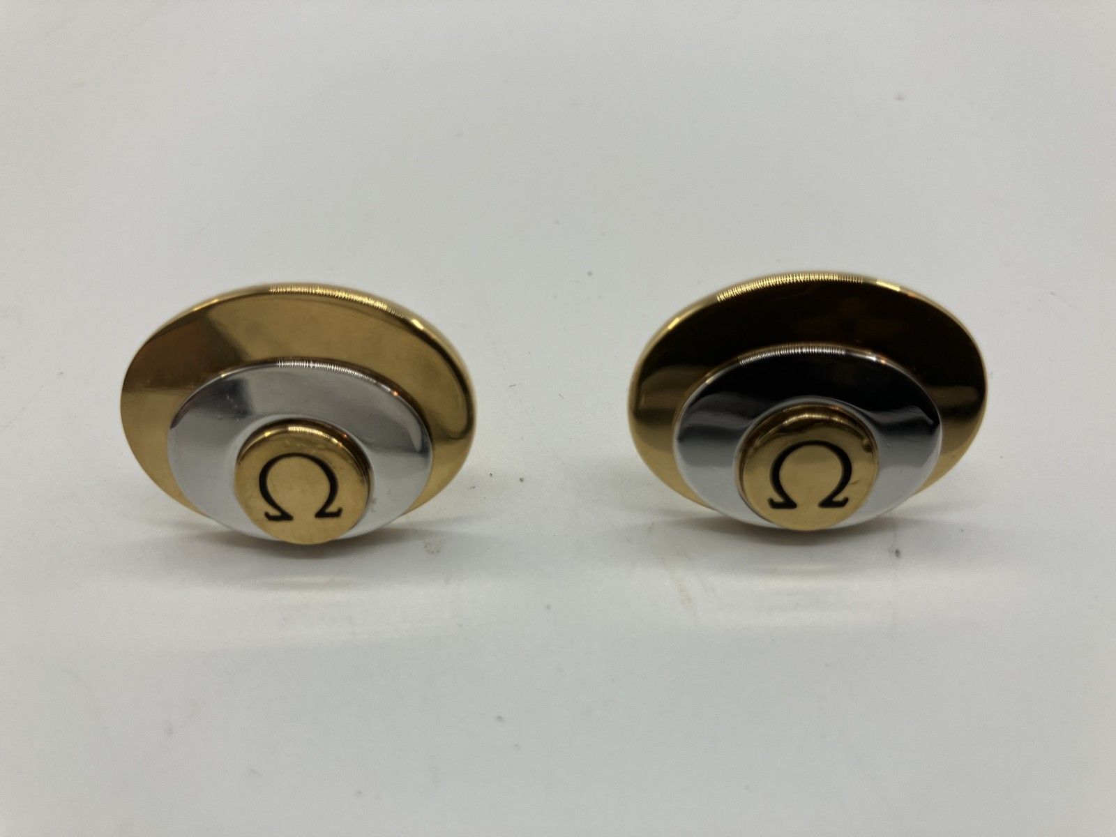 オメガ OMEGA カフス サイズ大き目 ゴールド＆シルバー 社外箱付 