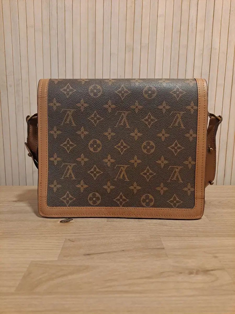 Vuitton