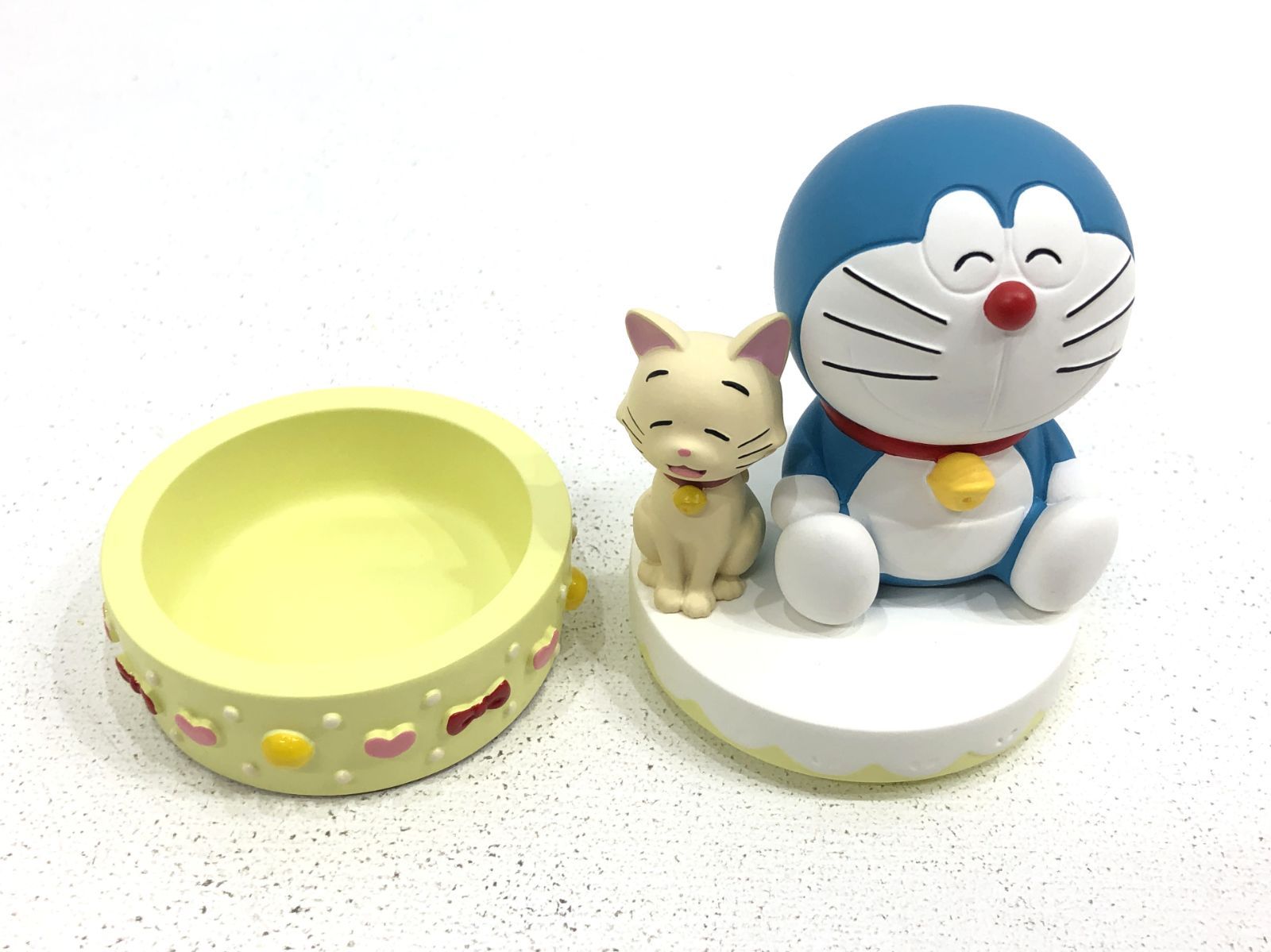 小牧店】未来デパート限定 ドラえもん 小物入れ ドラえもんとミイ