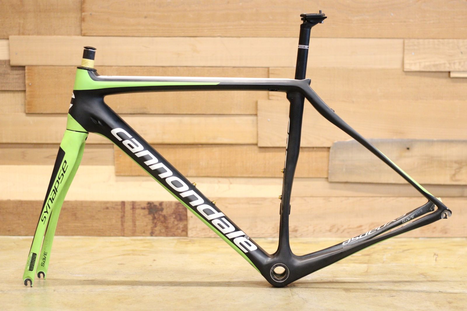 キャノンデール シナプス CANNONDALE SYNAPSE CARBON フレーム
