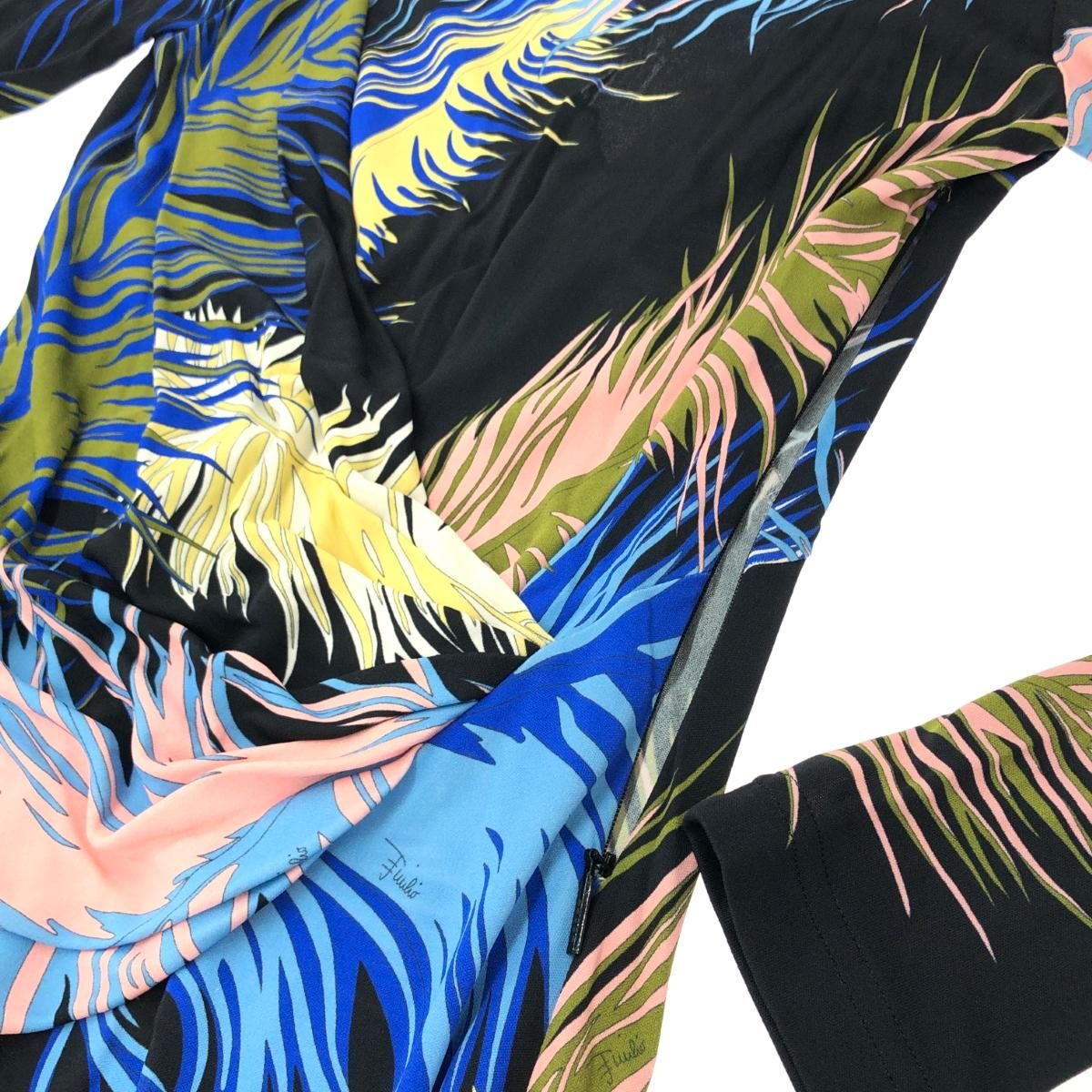 EMILIO PUCCI エミリオプッチ 長袖ワンピース ブラック タイト 総柄 