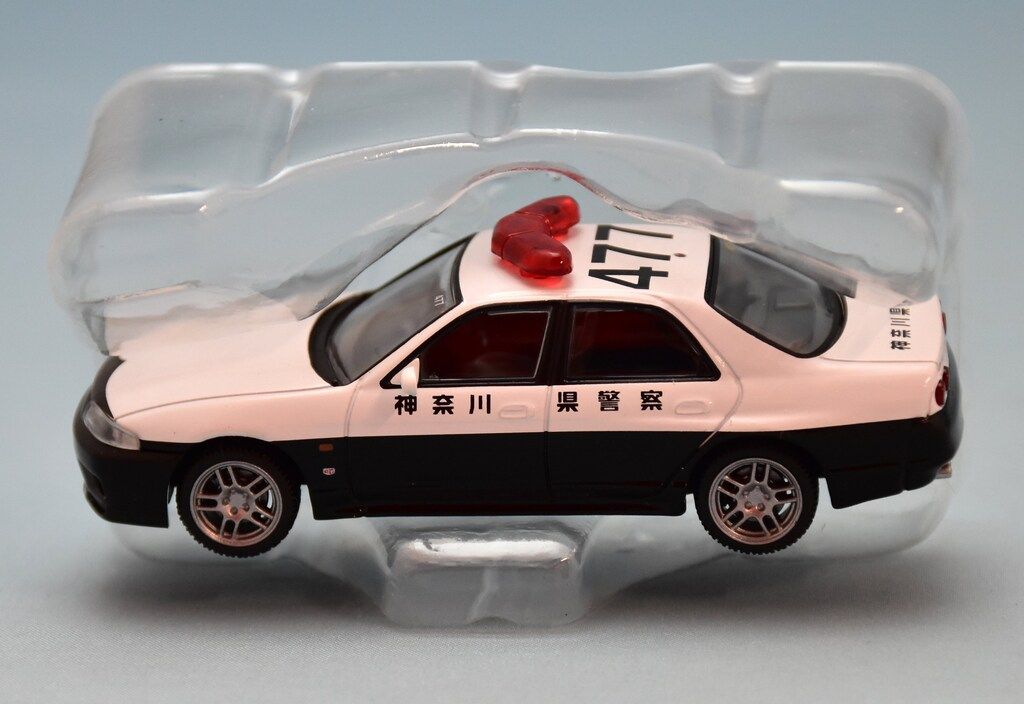 トミーテック TOMICA LIMITED VINTAGE NEO ニッサン スカイライン GT-R
