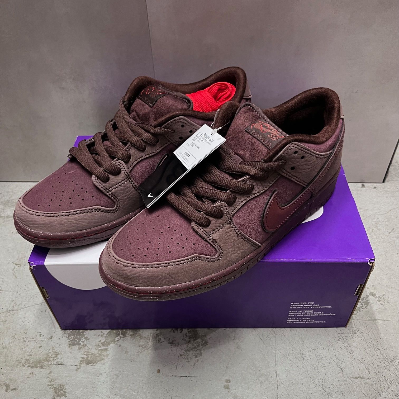 国内正規 未使用 NIKE SB Dunk Low PRM City of Love Burgundy
