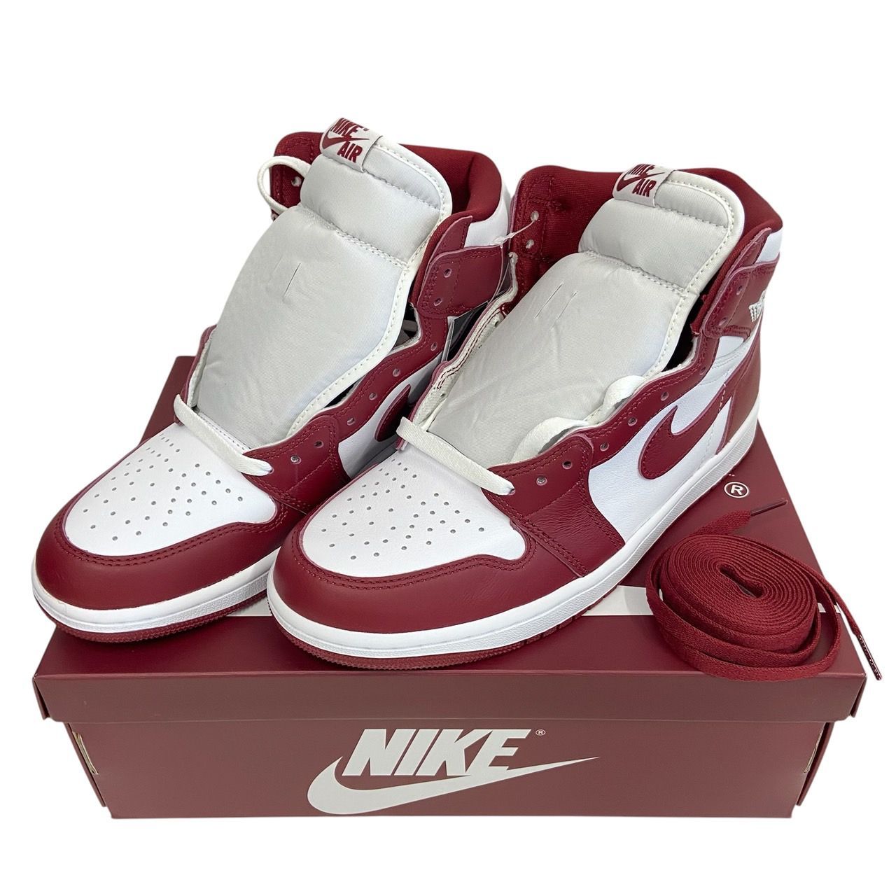 未使用 NIKE ナイキ エア ジョーダン1 レトロ ハイ OG DZ5485