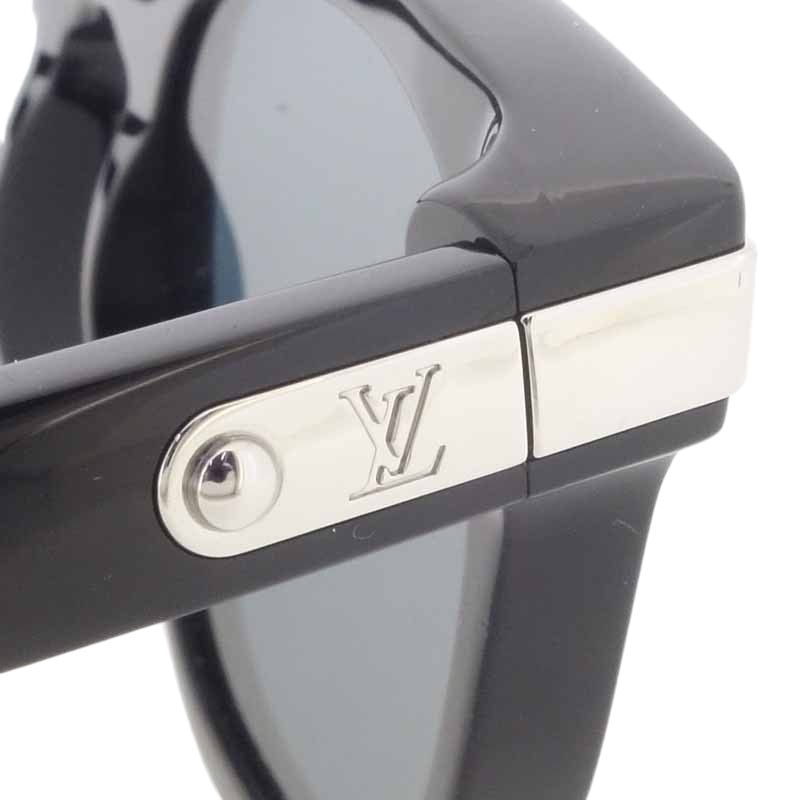 LV