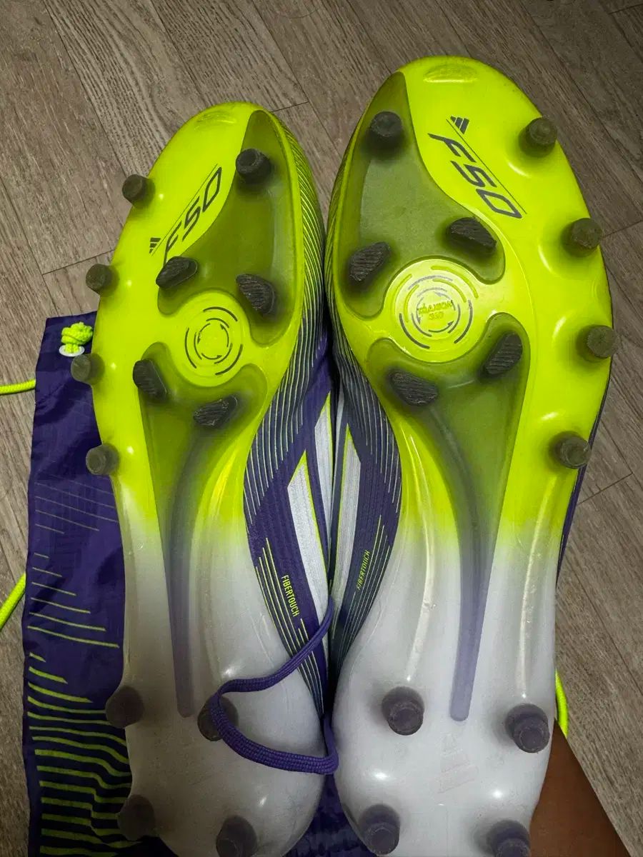 アディダス F50 エリート FG 270