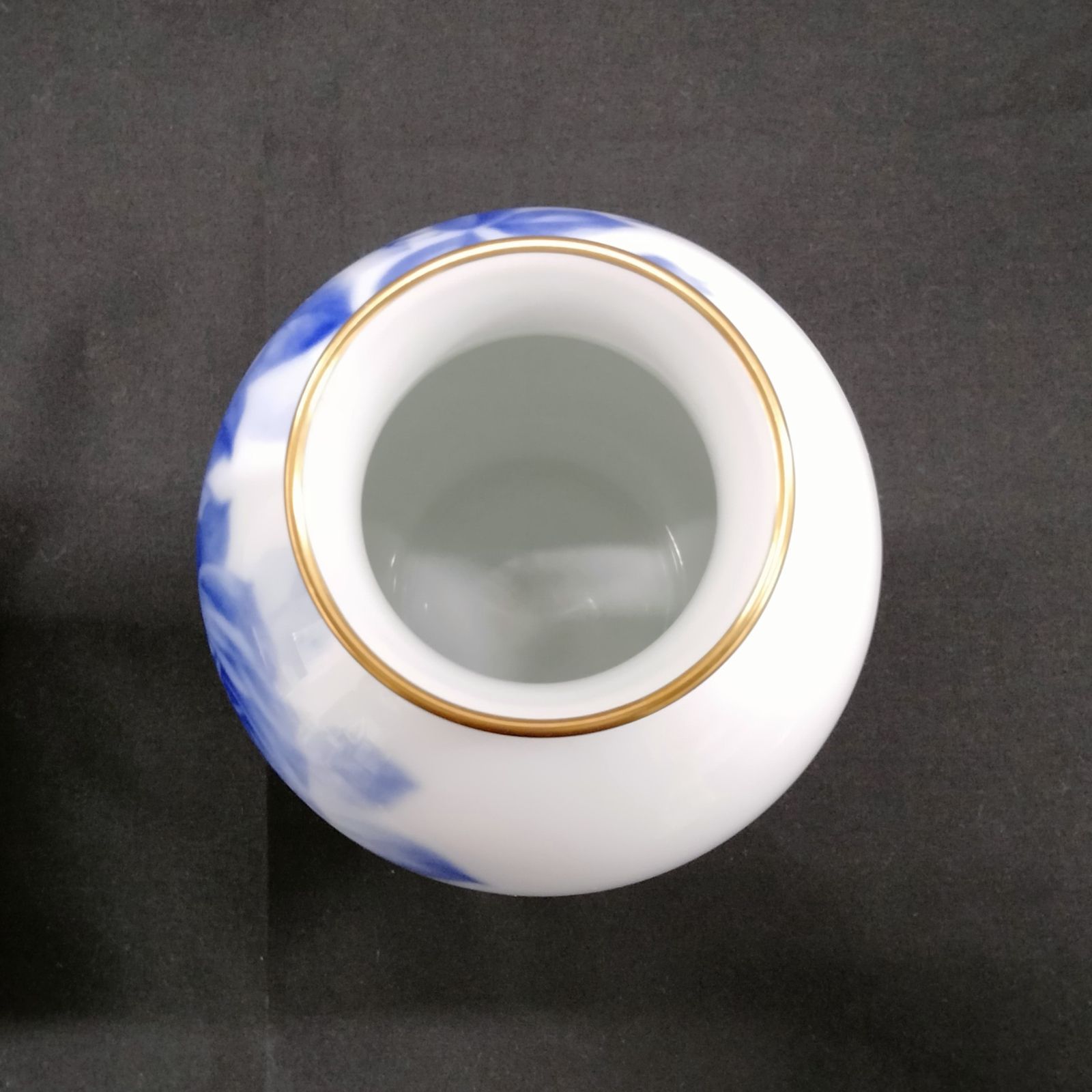 大倉陶園　OKURA　ブルーローズ　花瓶　花入　V　5821C OKURA TOUEN 大倉陶園 花瓶 ブルーローズ 1点 -クーポン発行