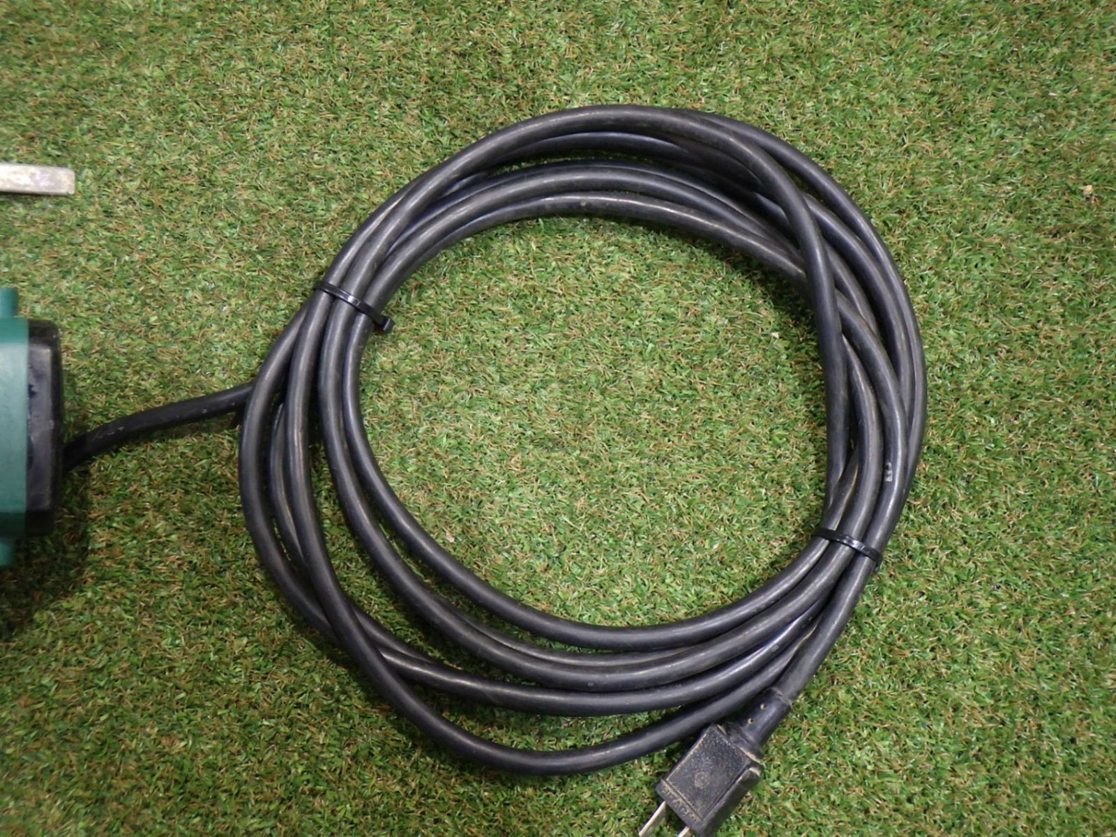HiKOKI(旧日立工機) 鼻切り用逆勝手丸のこ C7BC1 切断機 木工用 大工 