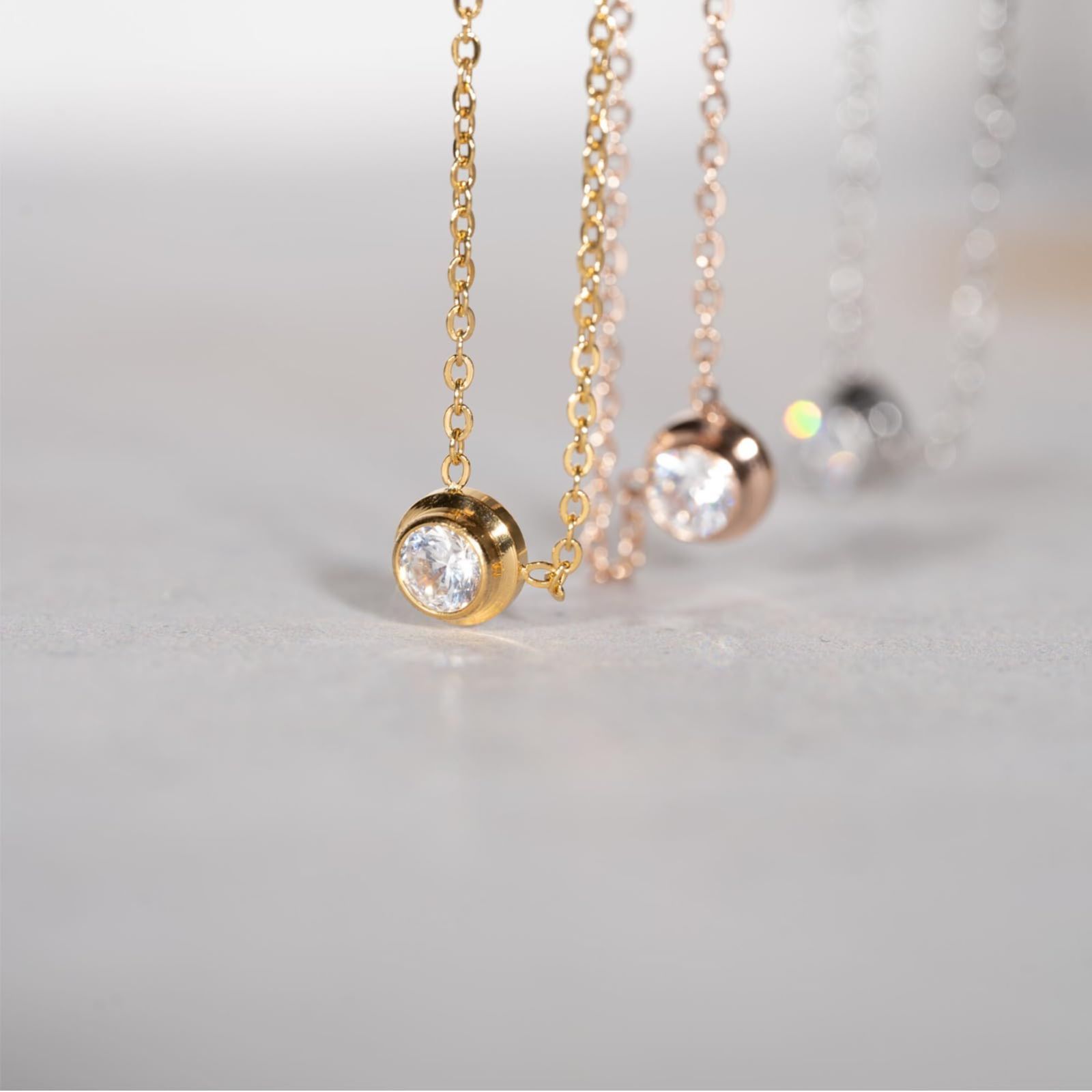 シンプル エレガント