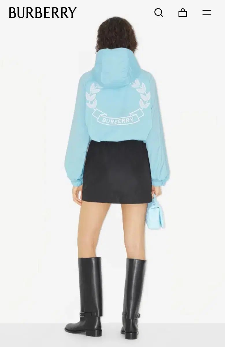 新品 BURBERRY(バーバリー ) プリント フード付きジャケット