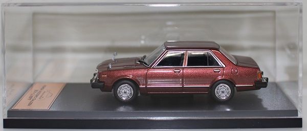 USED 1/43　国産名車プレミアムコレクション　ホンダ　アコード　サルーンEX-L　1977　 240001028408