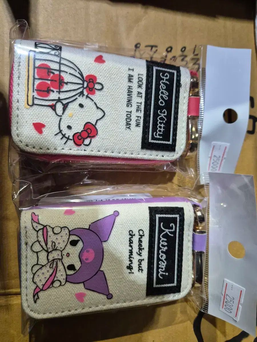 シーズン 2 Sanrio サンリオ キティ-クロミ スマートキー ケース