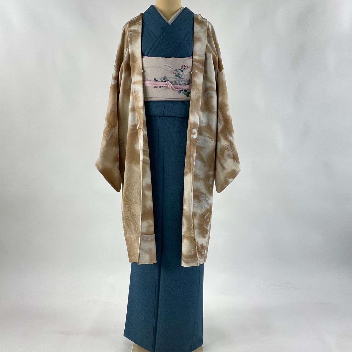 羽織 身丈103cm 裄丈69cm L 地紋 幾何学 ぼかし 薄茶色 正絹