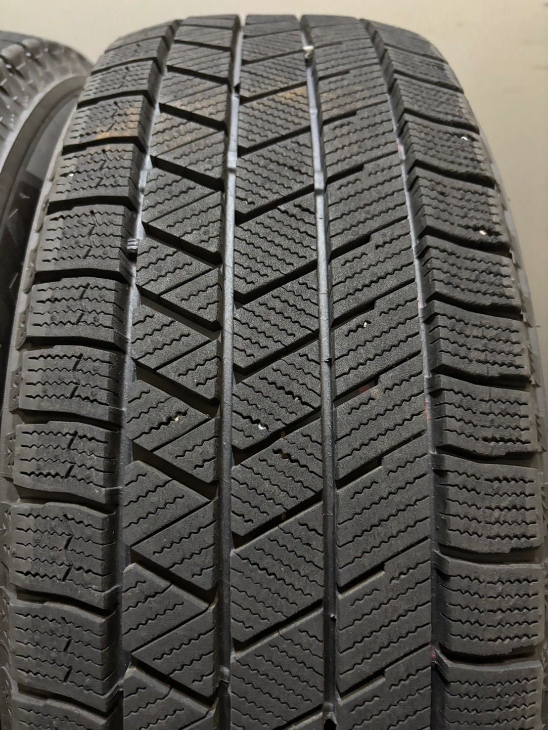 185|60R15 BRIDGESTONE|VRX3 22年製 スタッドレス 4本 ブリヂストン ブリザック アクア ヤリス フィット 4-K354