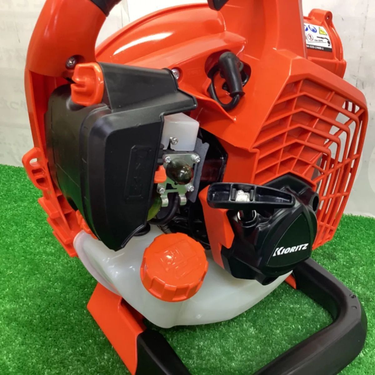 エンジンブロワー 25.4cc 強力送風機 落ち葉 除雪 小型 軽量