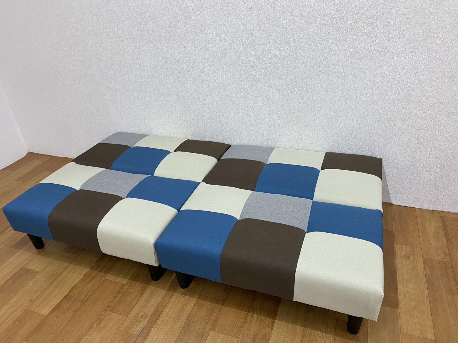 2つのソファになる