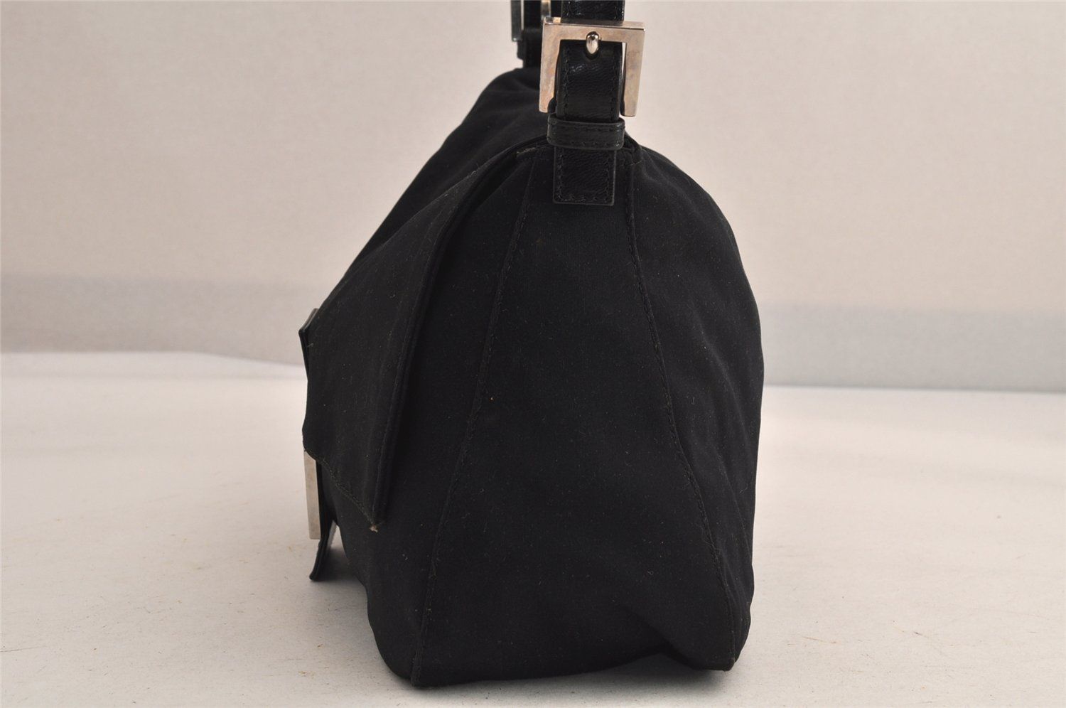 FENDI フェンディ マンマ バゲット ショルダーハンドバッグ