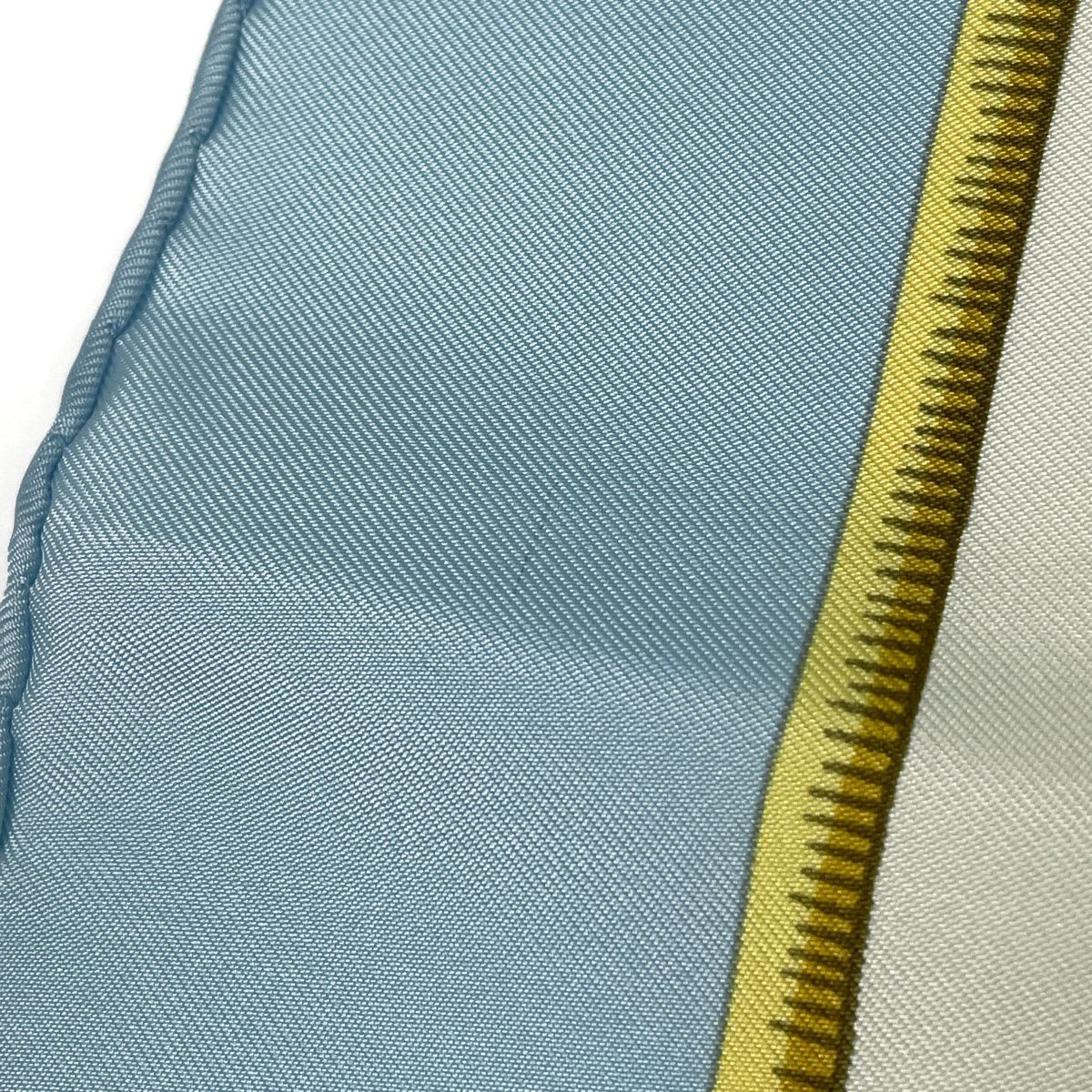 【極美品】HERMES カレ 90 スカーフ caraibes カリブ 鳥 エルメス HERMES カレ 90 Caraibes カリブ鳥 スカーフ シルク