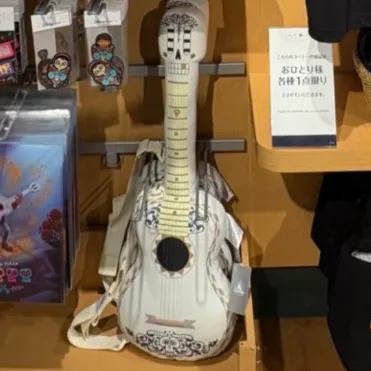 2025年最新】リメンバーミー ギター クッションの人気アイテム - メルカリ