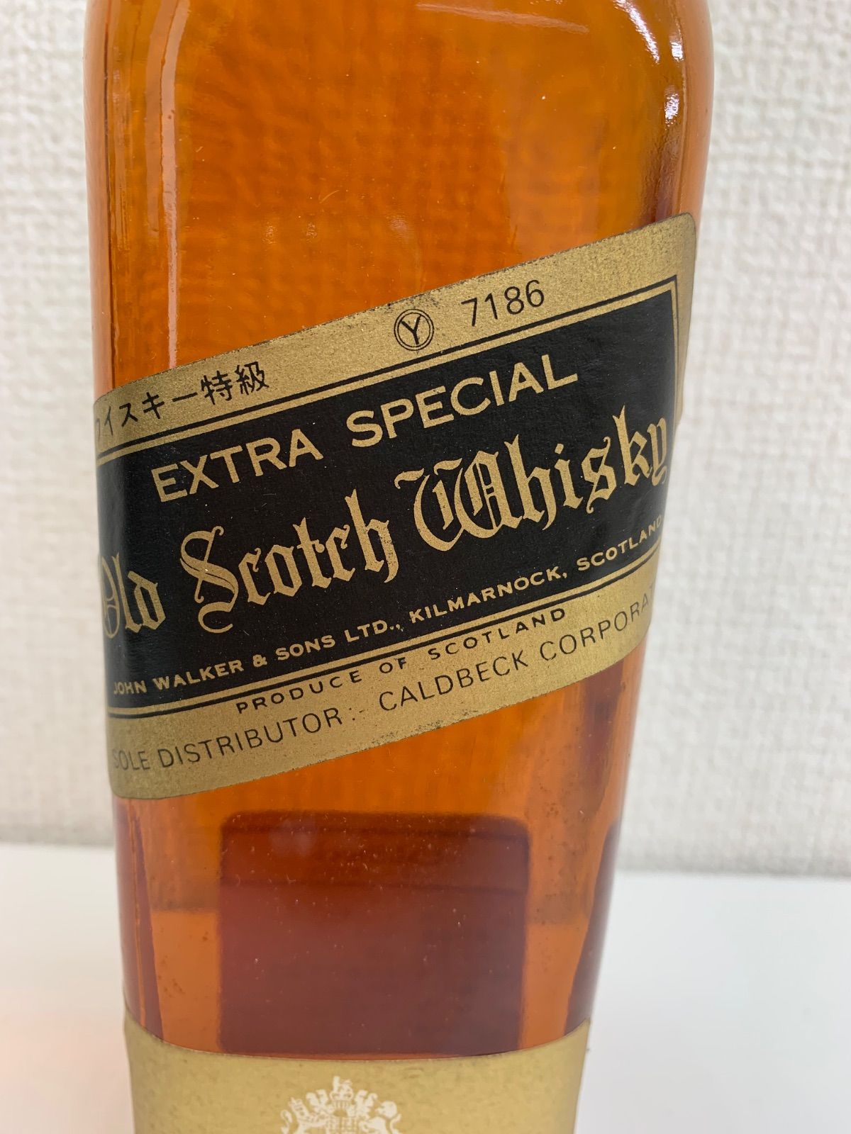 ジョニーウォーカー ブラックラベル 金キャップ 750ml ３本セット ジョニーウォーカー ブラックラベル 金キャップ 750ml 3本セット