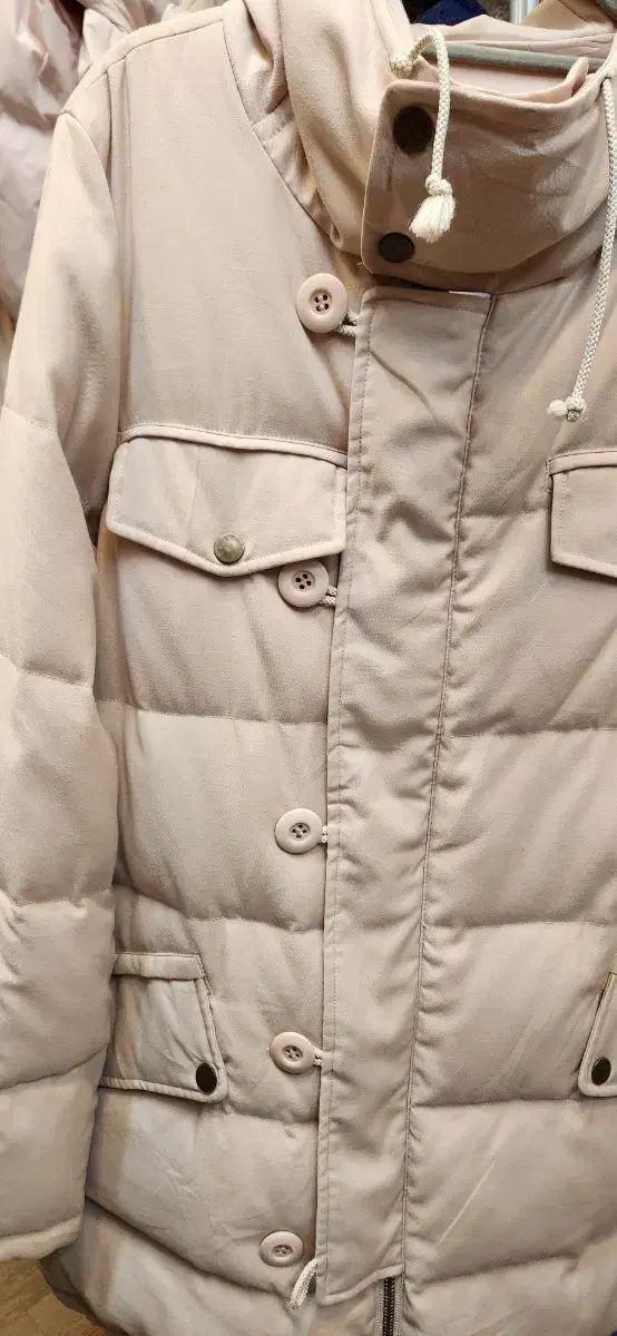 アウター ピンク