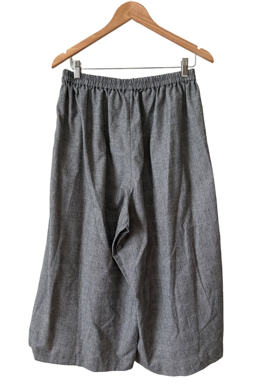 スーパーハッカフィーユ　ワイドパンツ コットンナイロンストレッチ スカラップ刺繍ワイドパンツ