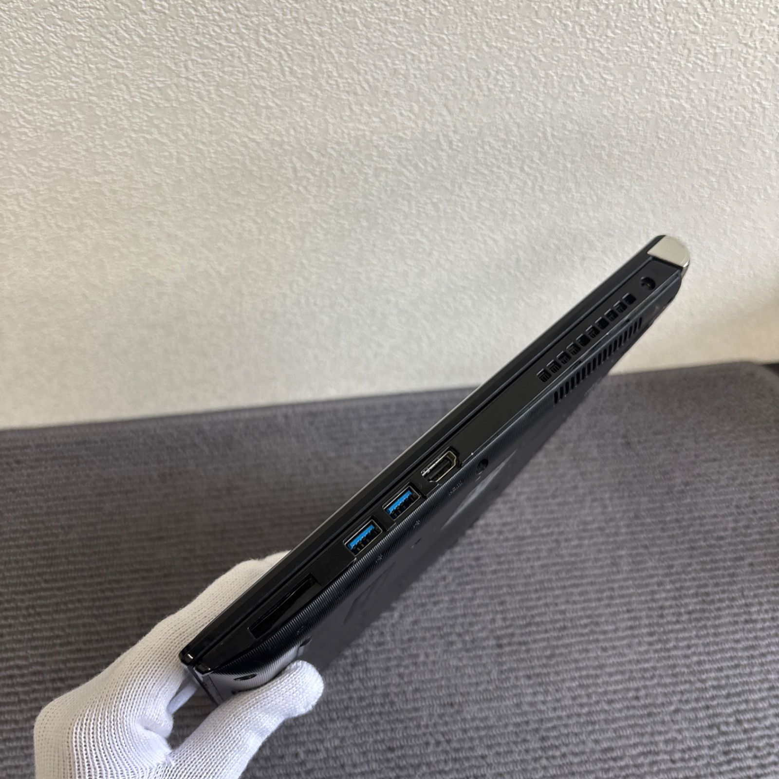 東芝dynabook T75/CBS i7-7500U メモリ4GB HDD 500GB Win10