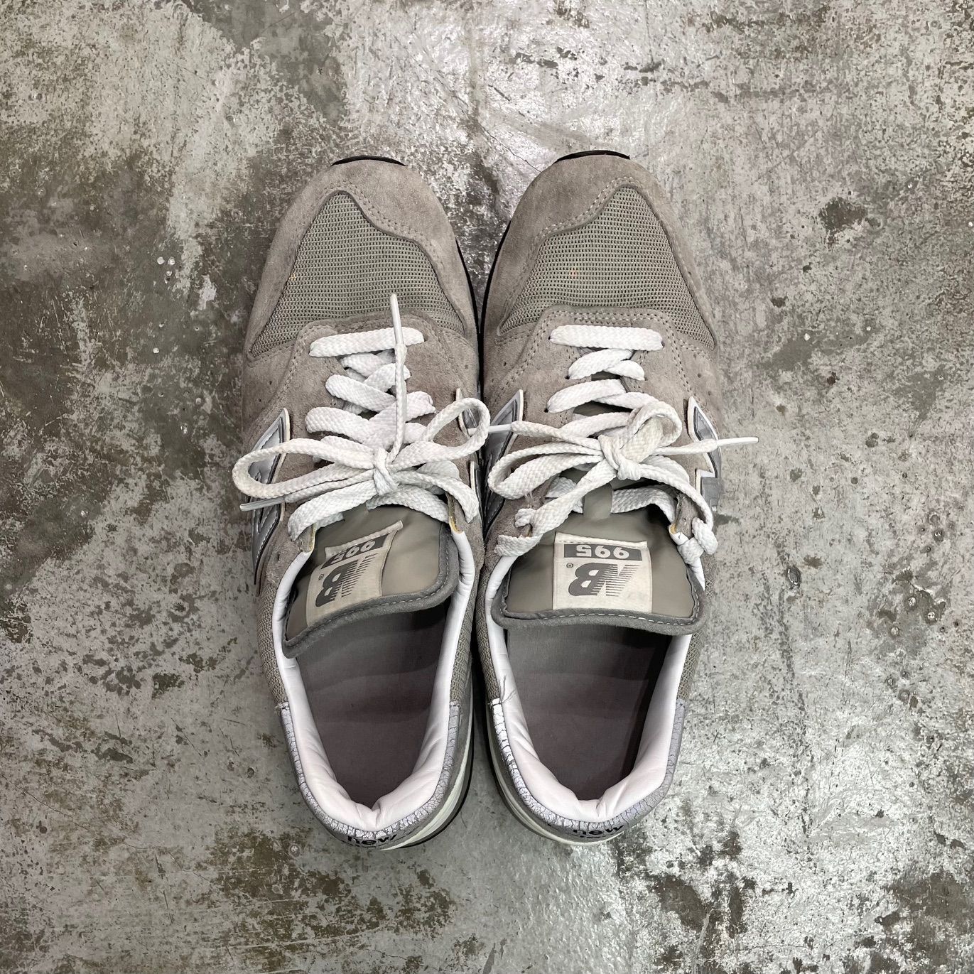 定価28600円 New Balance M995GR Gray スエード スニーカー 定価28600円 New Balance M995GR Gray スエード スニーカー