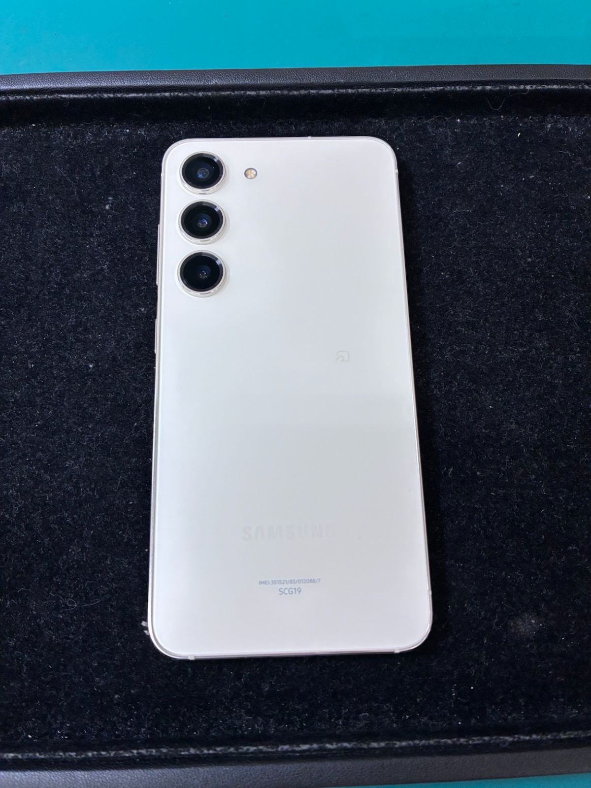 Samsung Galaxy S23 クリーム 本体 SCG19 美品 サムスン Galaxy S23