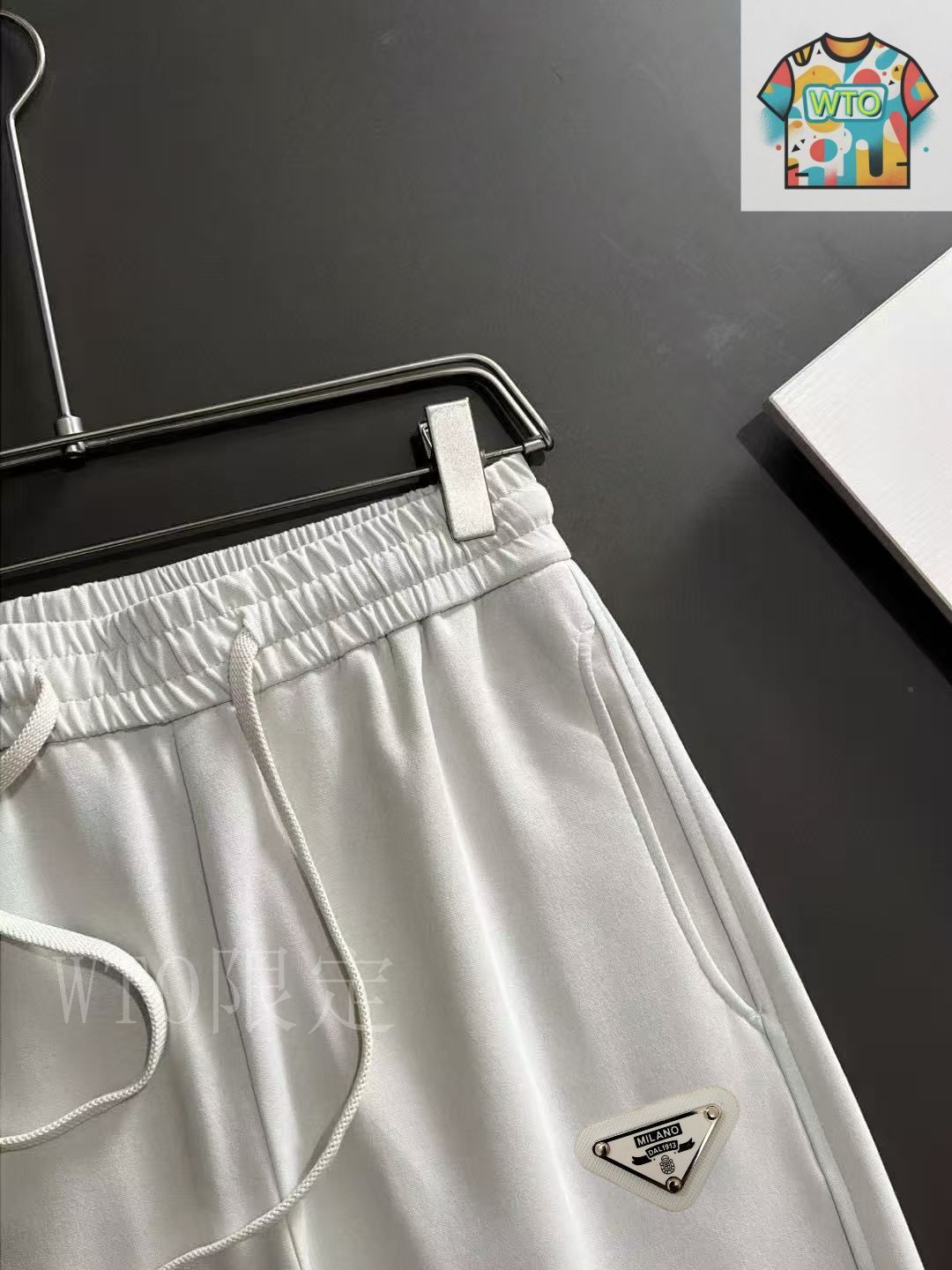 今日 PRADA 2025SS ロゴ カジュアルパンツ-1