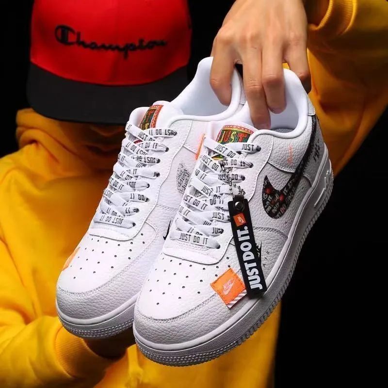 お値下げしました❣即購入⭕新品Nike Air Force 1 Just Do It Pack