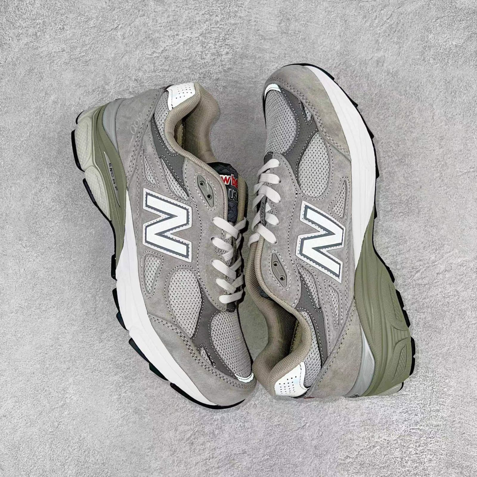 新品 限定価格NEW BALANCE ニューバランス 990V3（New Balance M990GY3ニューバランス）男女兼用 スニーカー