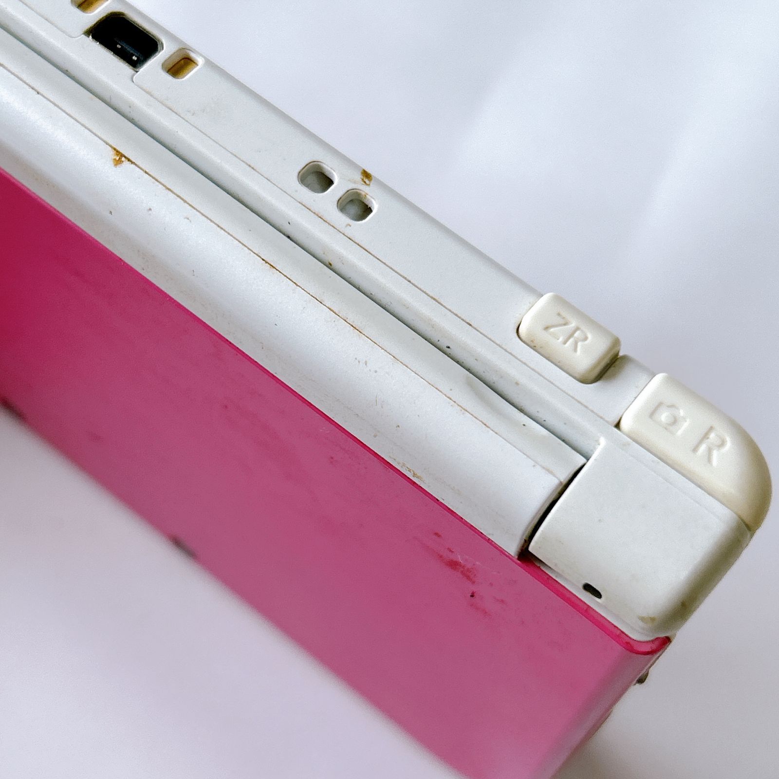 任天堂 NEW 3DSLL ピンク ホワイト 初期化済み 動作確認済み