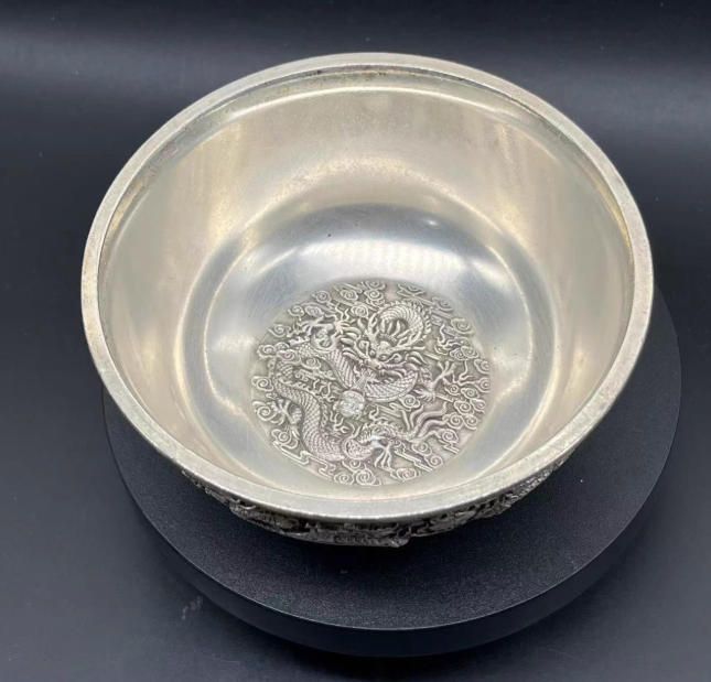 古い彫刻の皿　騰雲銀龍　雙龍戲珠　アンティーク 古い彫刻の皿 騰雲銀龍 雙龍戲珠 アンティーク