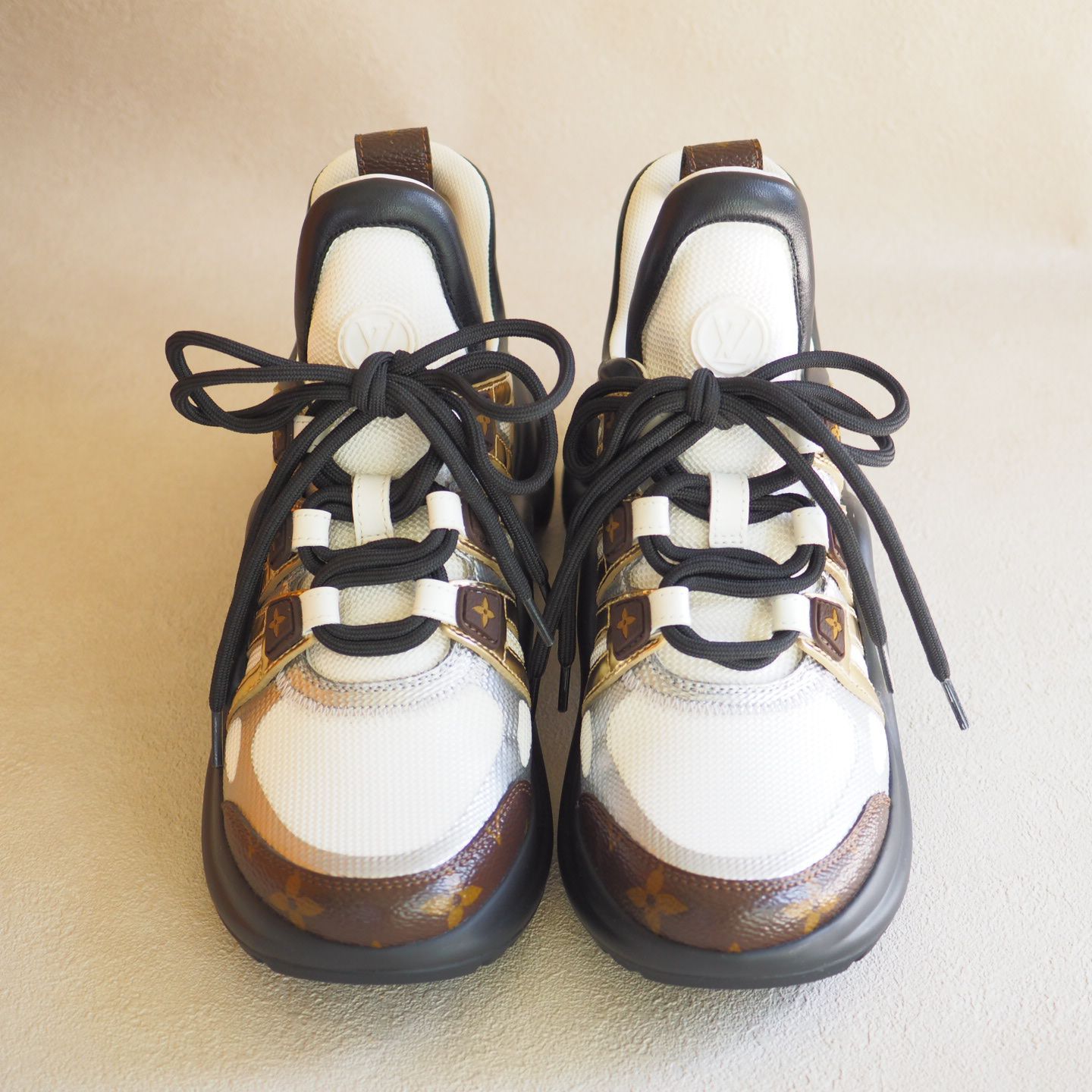 未使用極美品☆ ルイヴィトン LOUIS VUITTON LVアークライト