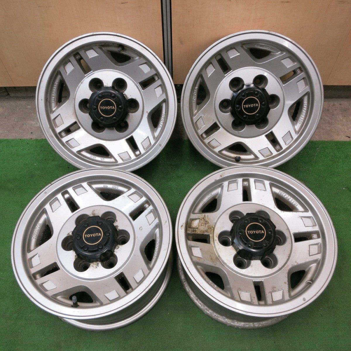 *送料無料* 4本価格トヨタ ランクル 70 純正 ホイール 15インチ 15×7JJ PCD139.7/6H4082703ナホ