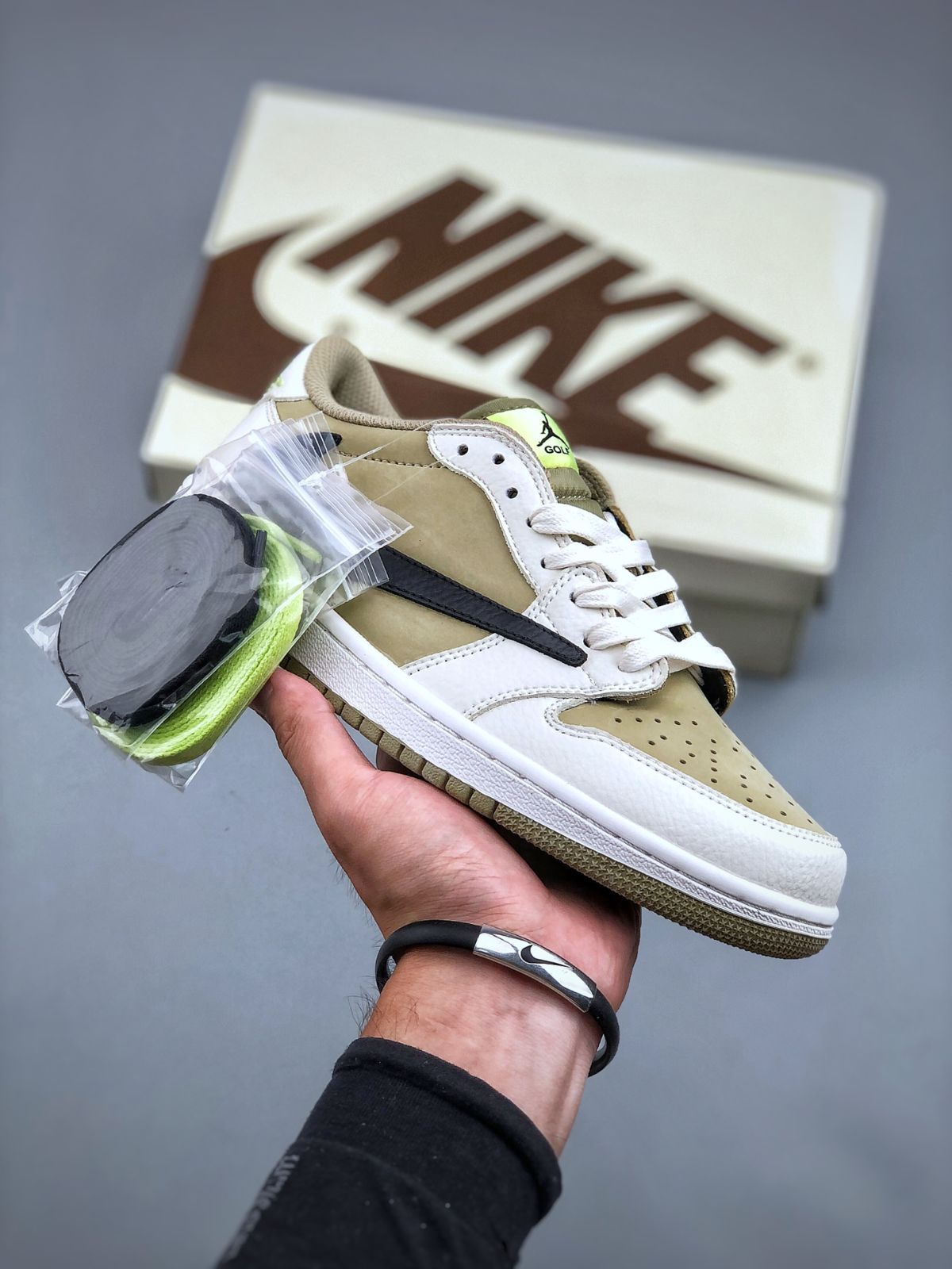 値下げします 新品 NIKE x Travis Scott ☆ Air Jordan 1 Retro Low 